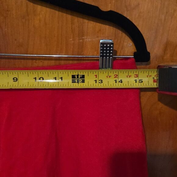 Forever 21 Vibrant Red Skater Skirt (JUNIORS) - Picture 3 of 4